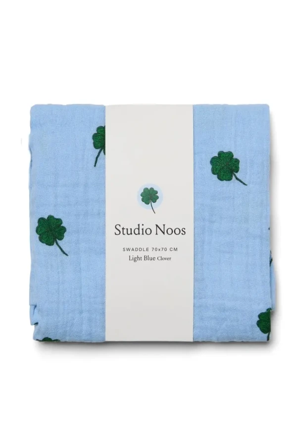 STUDIO NOOS - SWADDLE ZAVINOVAČKA Print Medium Light Blue Clover