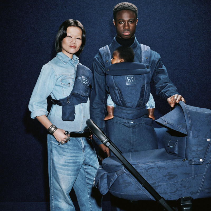 CYBEX PRIAM Lux Carry Cot Rebellious Luxury Denim Blue