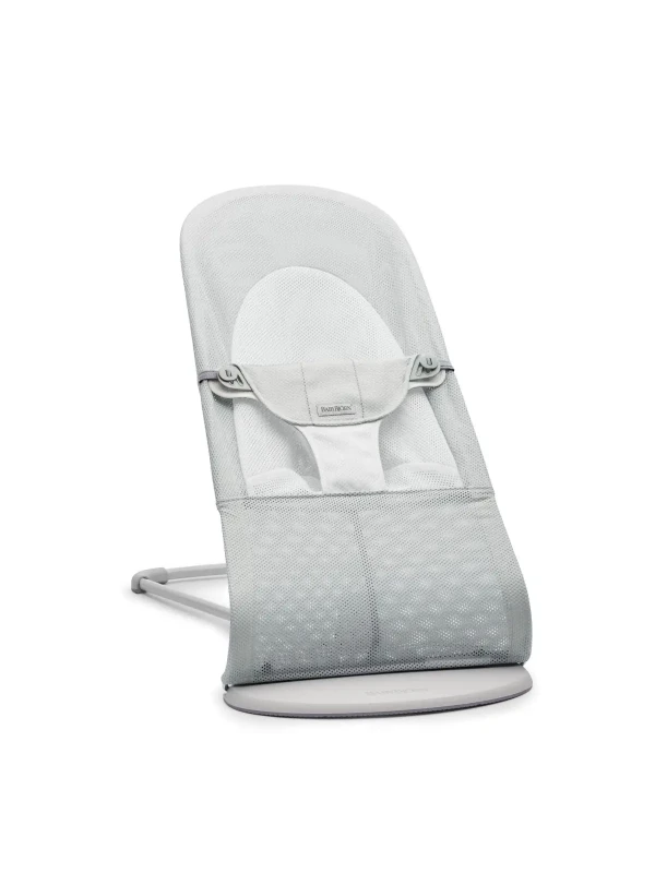 BABYBJORN Lehátko Balance Soft Silver white mesh - svetlá konštrukcia