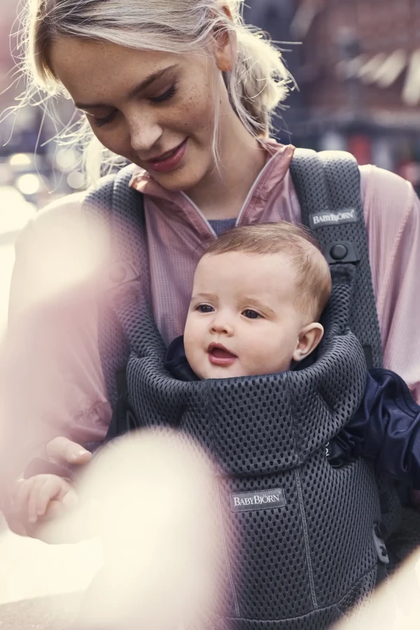 BABYBJORN ergonomický nosič MOVE Anthracite 3D Mesh