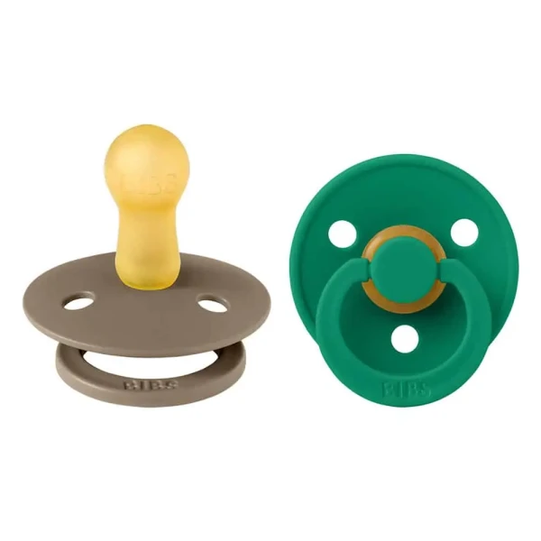 BIBS Colour cumlíky z prírodného kaučuku 2ks - veľkosť 1 Dark Oak / Evergreen