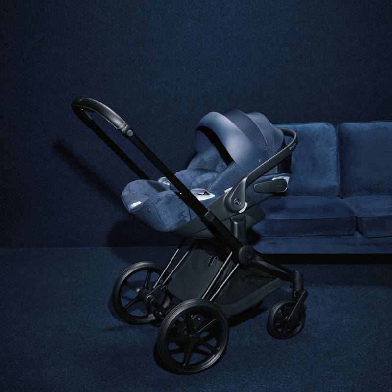 CYBEX Cloud T i-size Rebellious Luxury Denim Blue