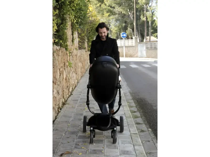 Mima Xari kočík 3G - sedák s vaničkou čierny