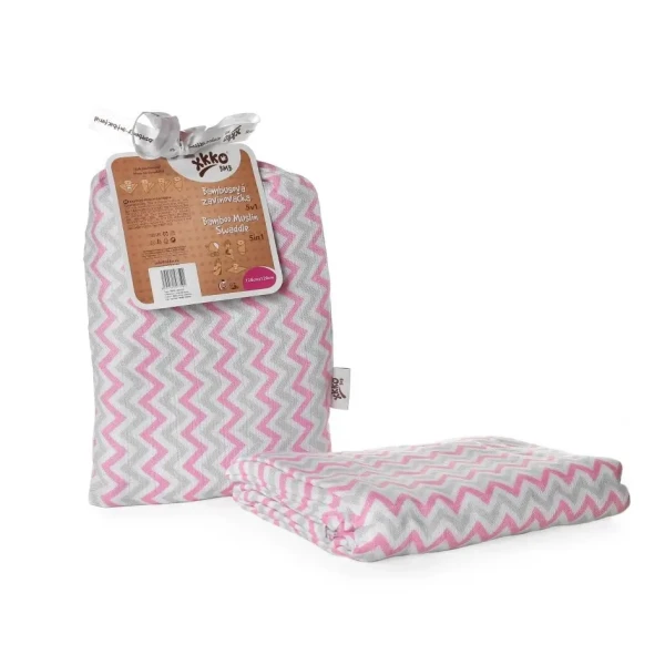 XKKO BMB Bambusová zavinovačka 120x120 - Scandinavian Baby Pink Chevron