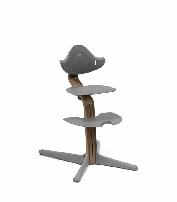 STOKKE® NOMI Stolička Walnut Grey