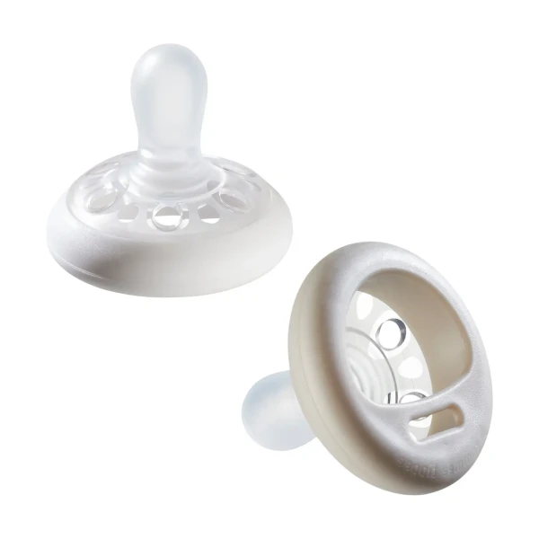 TOMMEE TIPPEE Cumlík, breast-like, silikón Natural, 0-6m, 2ks