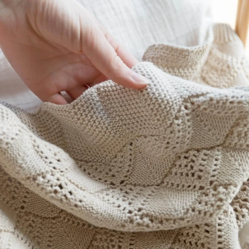 BIBS pletená vlnkovaná deka z BIO bavlny Ivory